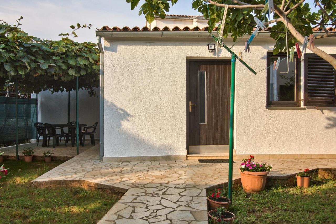 Apartman Tanja Фажана Экстерьер фото