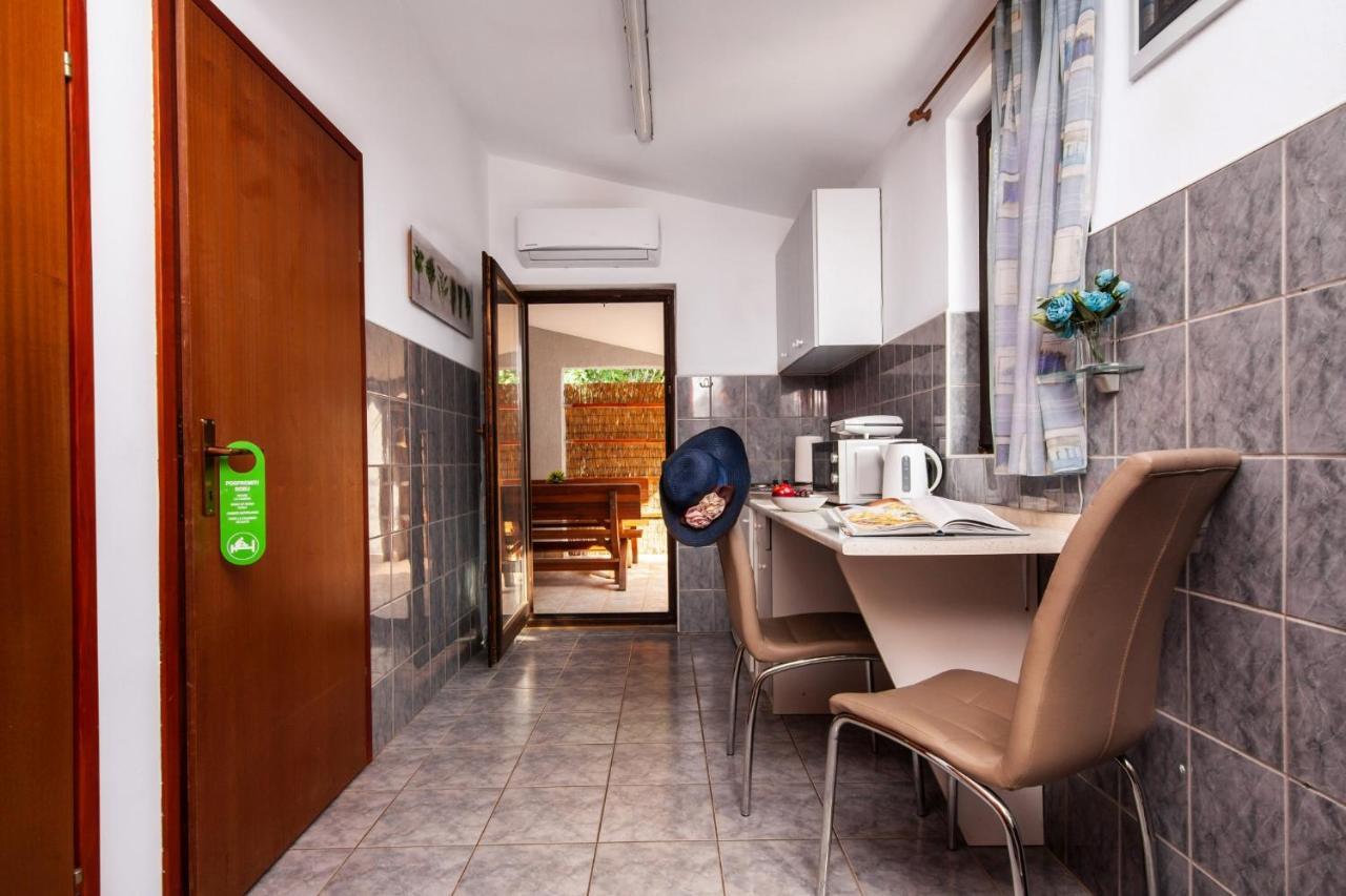 Apartman Tanja Фажана Экстерьер фото