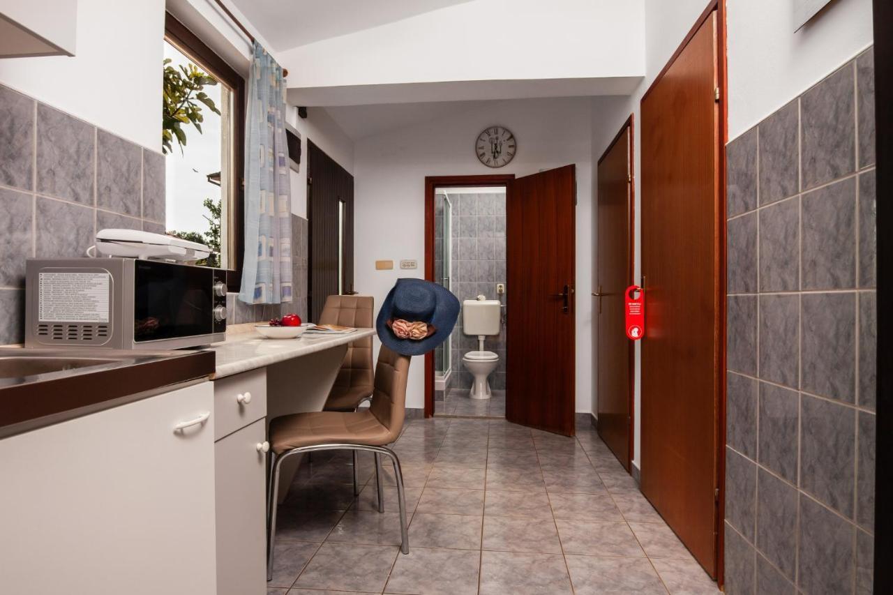 Apartman Tanja Фажана Экстерьер фото